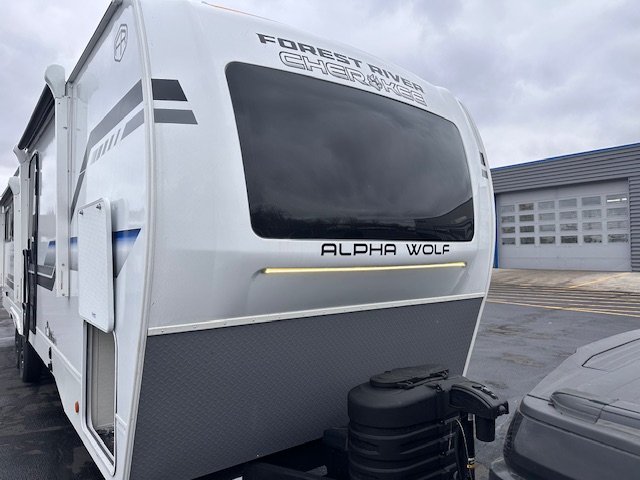 2026 CHEROKEE ALPHA WOLF 26RL - Image 2