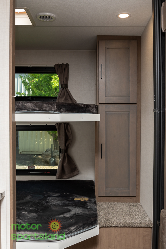 2026 KZ RV Durango Half-Ton D286BHD - Image 40
