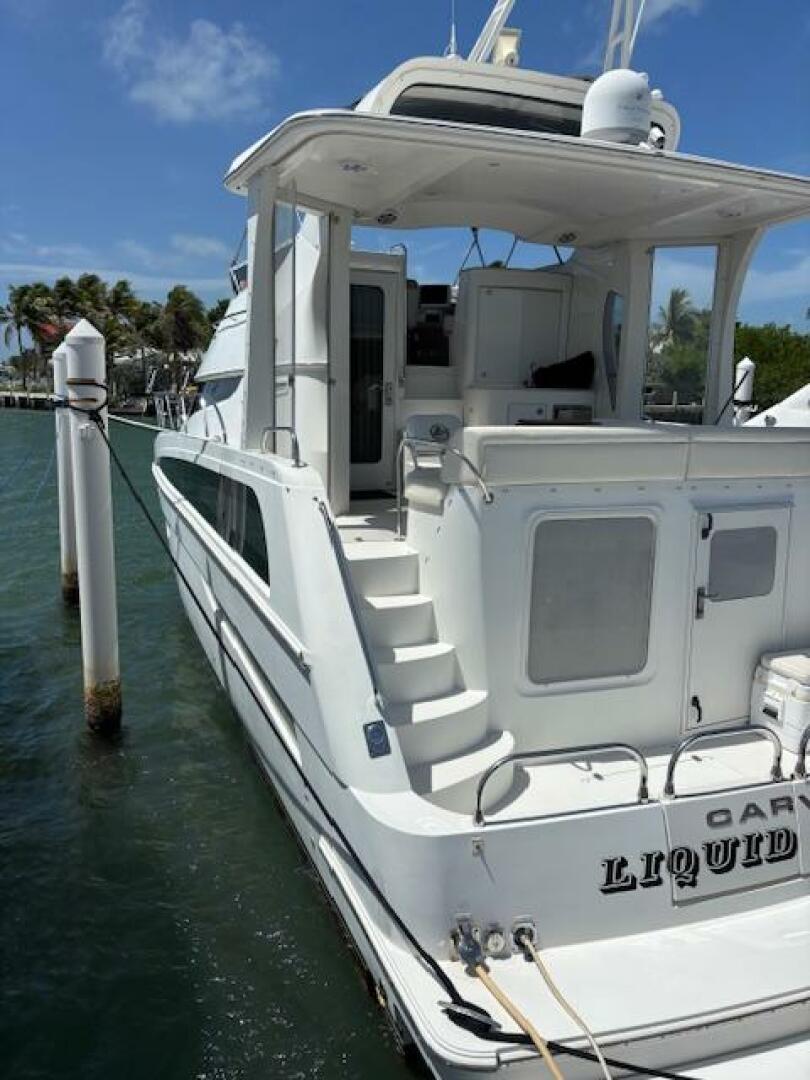 2006 Carver 43 Motor Yacht - Image 1