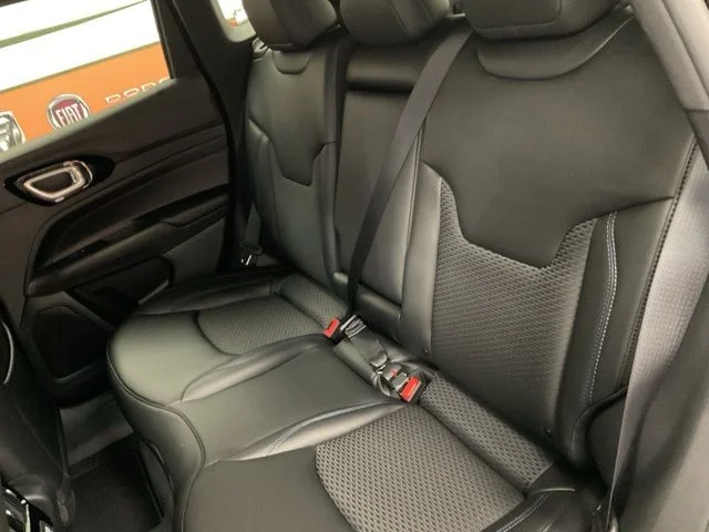 2026 Jeep Compass Latitude Altitude 4x4 - Image 18