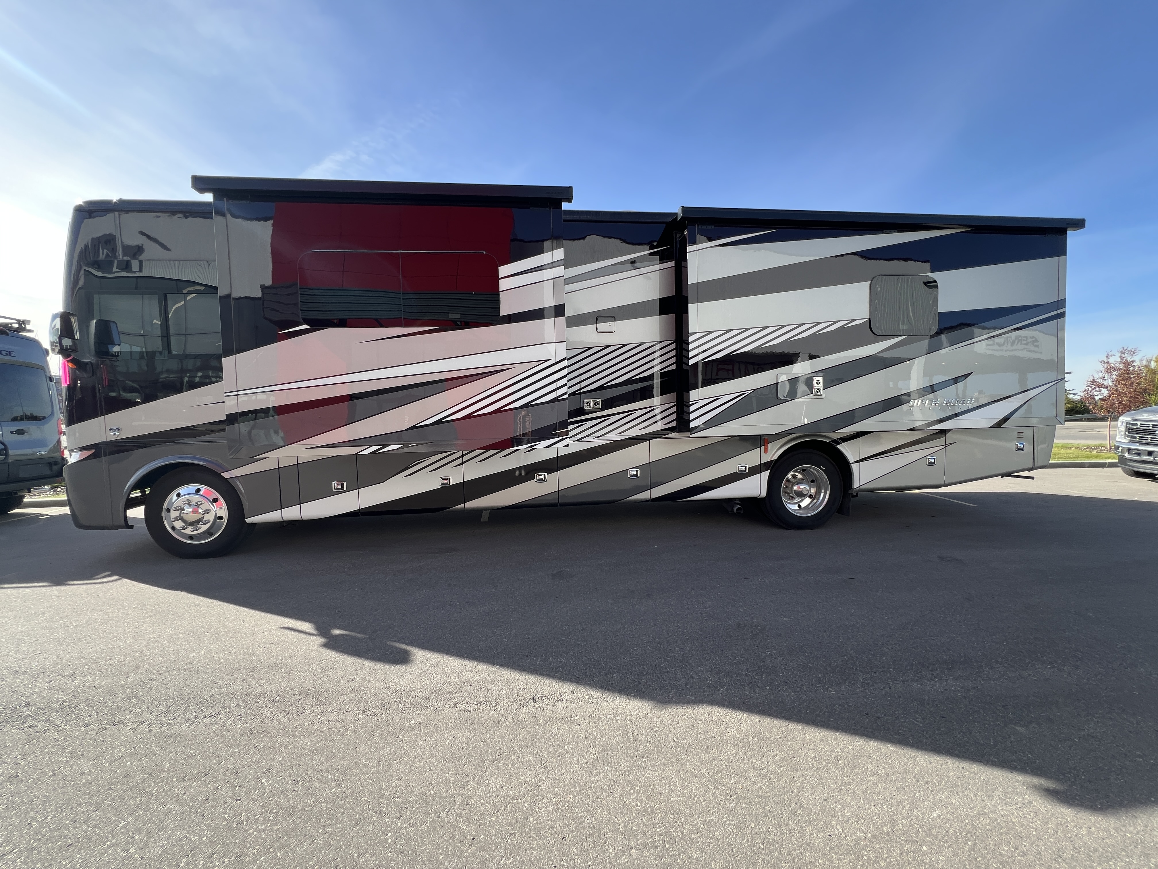 2025 Tiffin Open Road Allegro 34 PA - Image 7