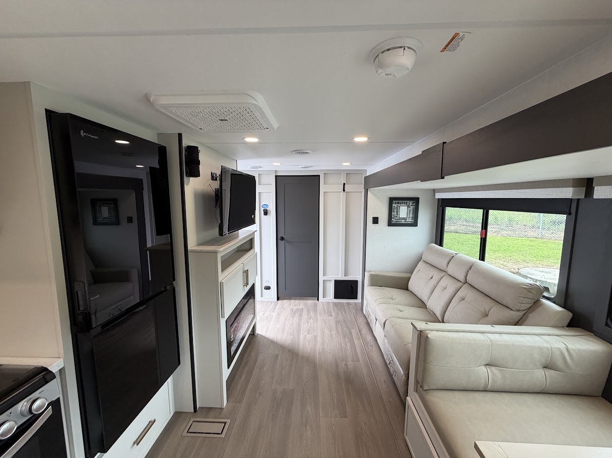 2027 VENTURE RV STRATUS 261VRB - Image 15