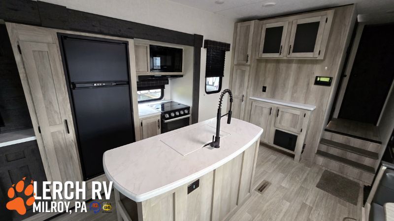 2024 KZ RV Sportsmen 303RL - Image 14