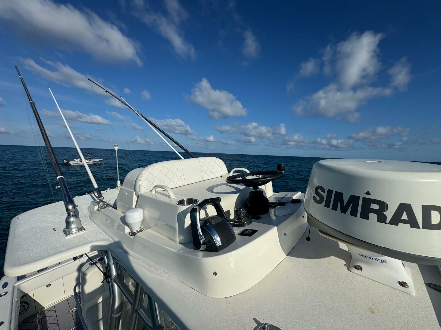 2017 SeaVee 340Z - Image 15