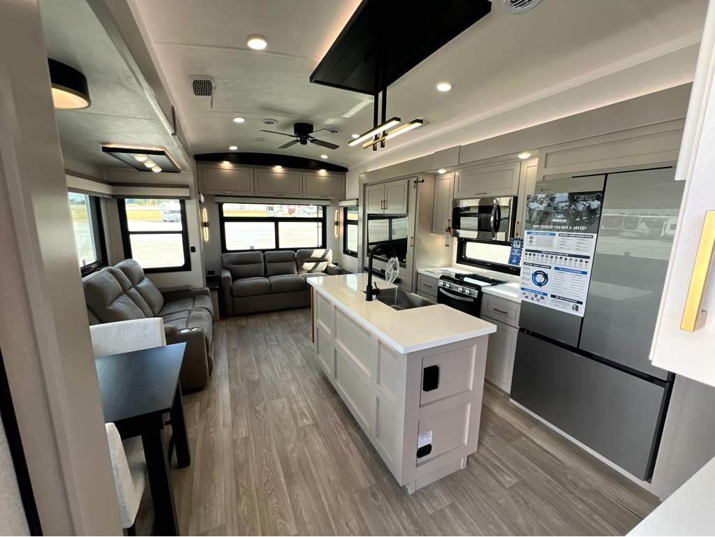 2027 JAYCO NORTH POINT 361RLBH - Image 7