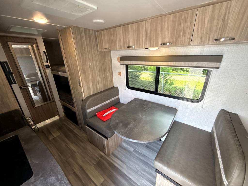 2022 WINNEBAGO MICRO MINNIE 1800BH - Image 8