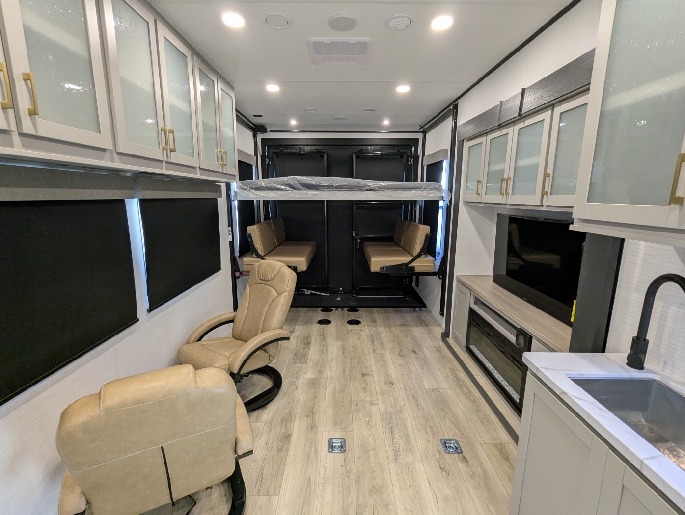 2026 Forest River Stealth 3300 - Image 16
