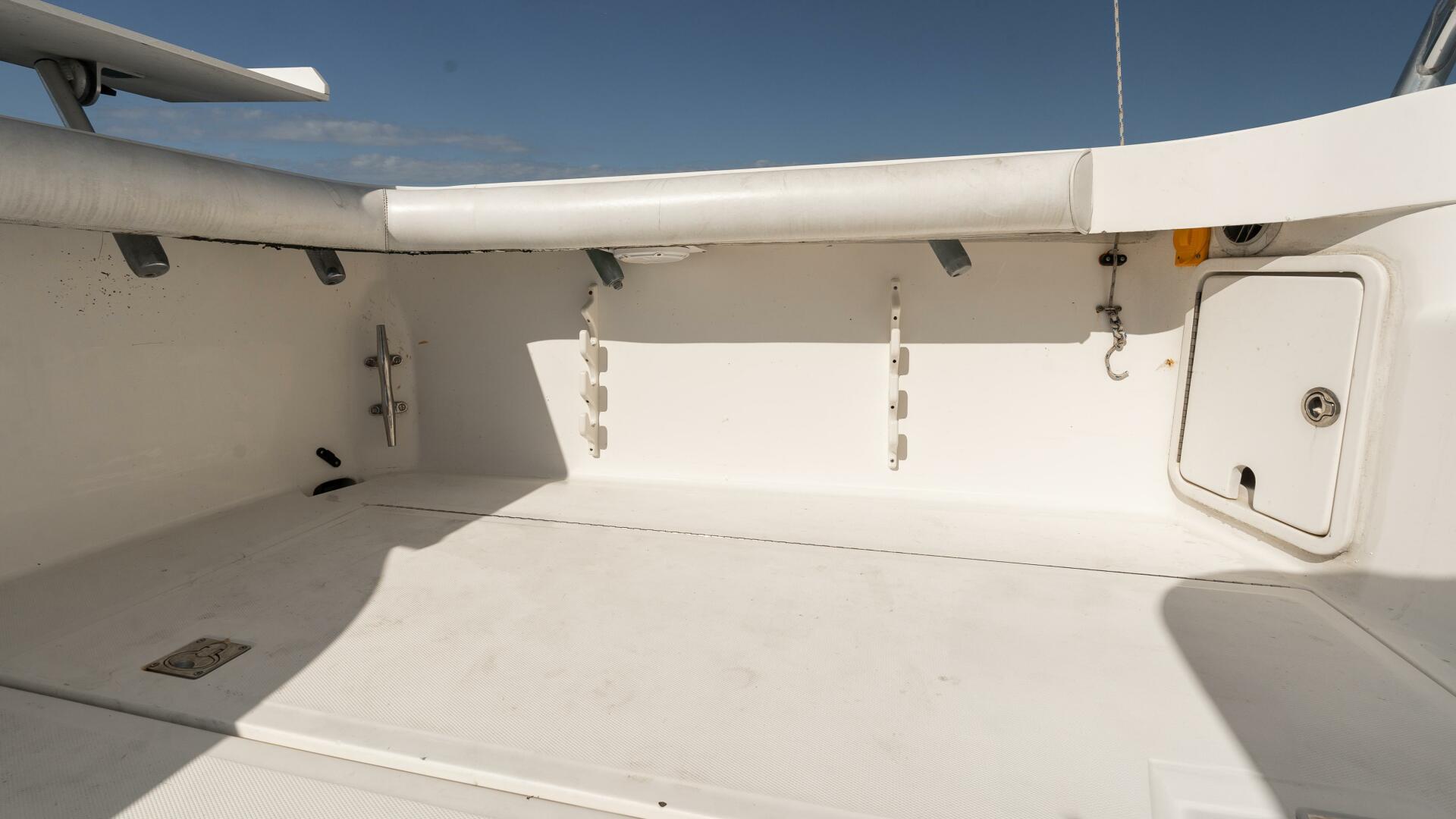 2012 Cabo 44 HTX - Image 21