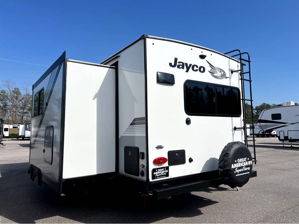 2024 JAYCO JAY FEATHER 23RK - Image 3