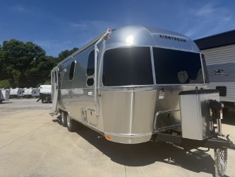 2026 AIRSTREAM FLYING CLOUD 25FBT - Image 1