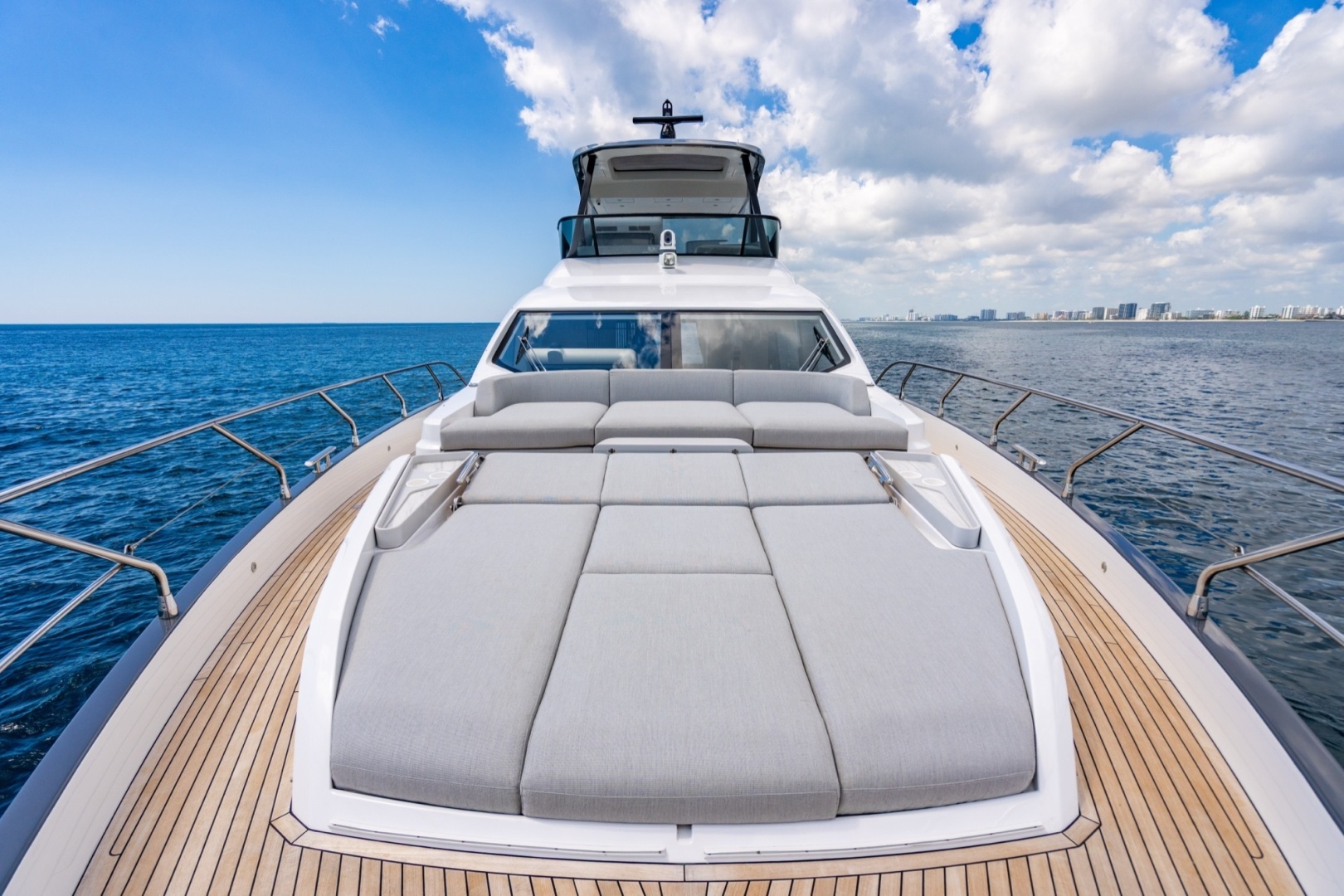 2023 Azimut Azimut Fly 68 Base - Image 35