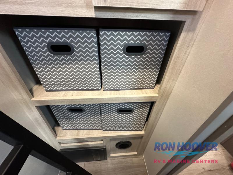 2026 COACHMEN 333DORM - Image 15