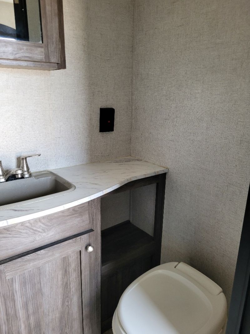 2020 Highland Ridge Mesa Ridge Conventional MR21FB - Image 16