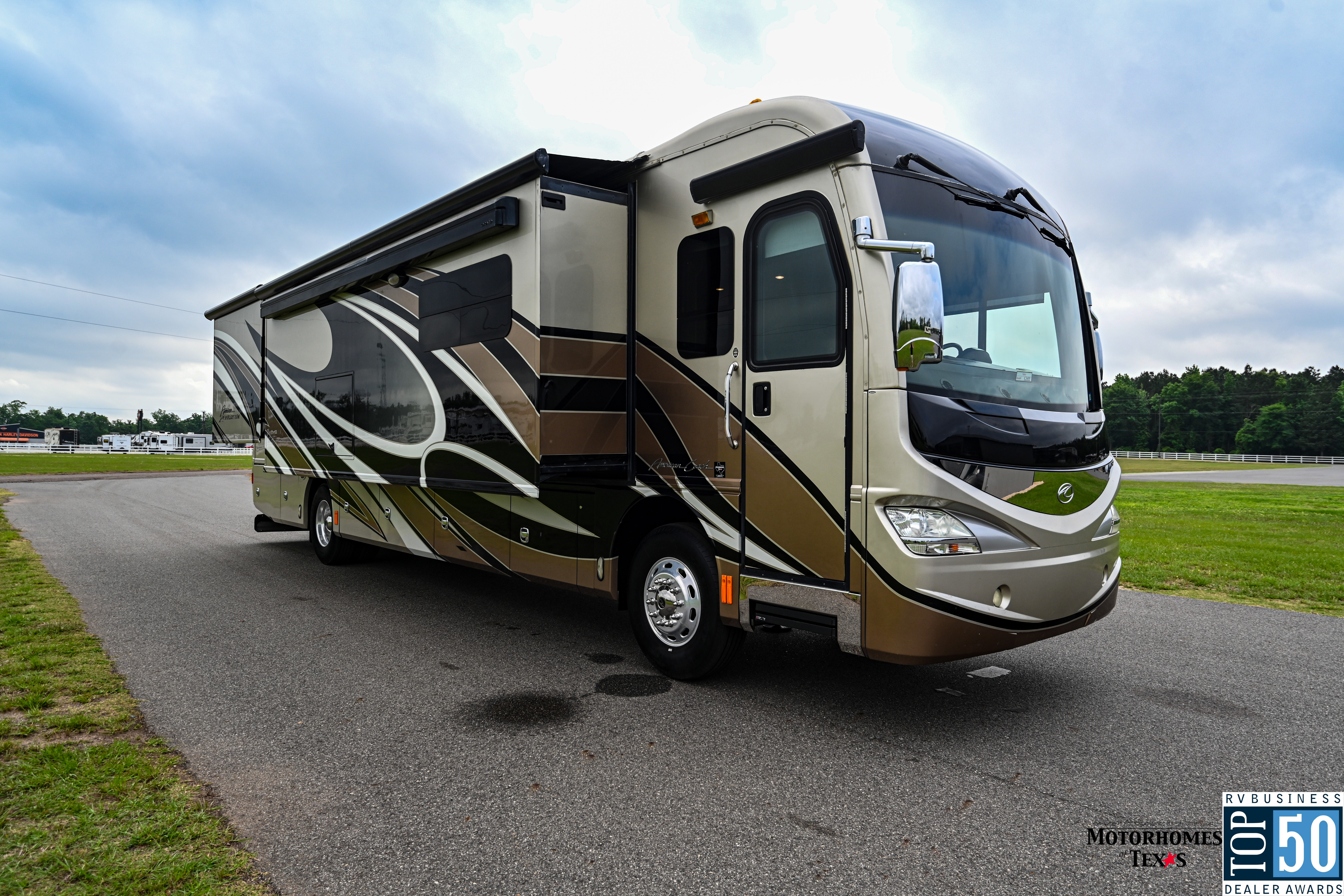 2015 American Revolution M39A - exterior 2