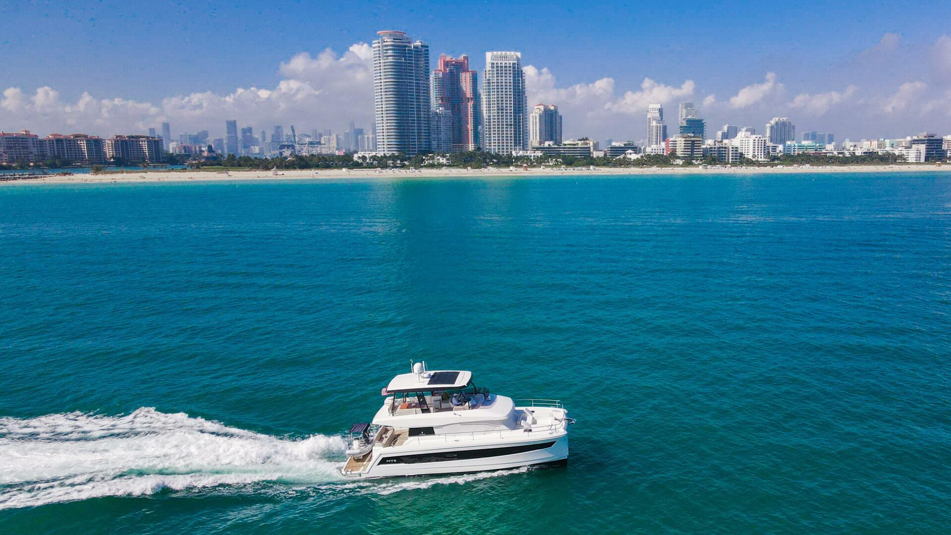 2022 Fountaine Pajot MY6 - Image 28