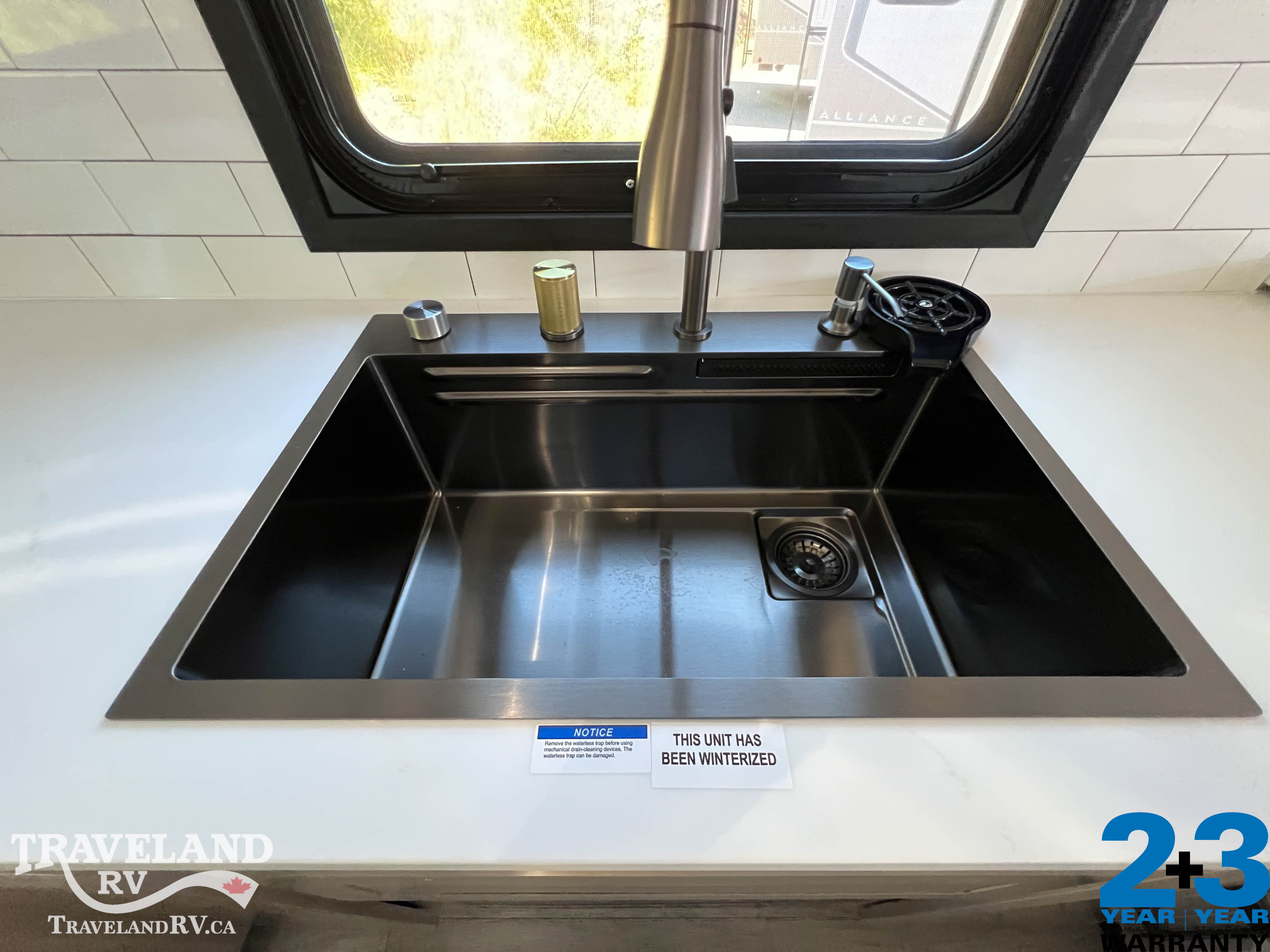 2026 Jayco Pinnacle 38FBRK - Image 12