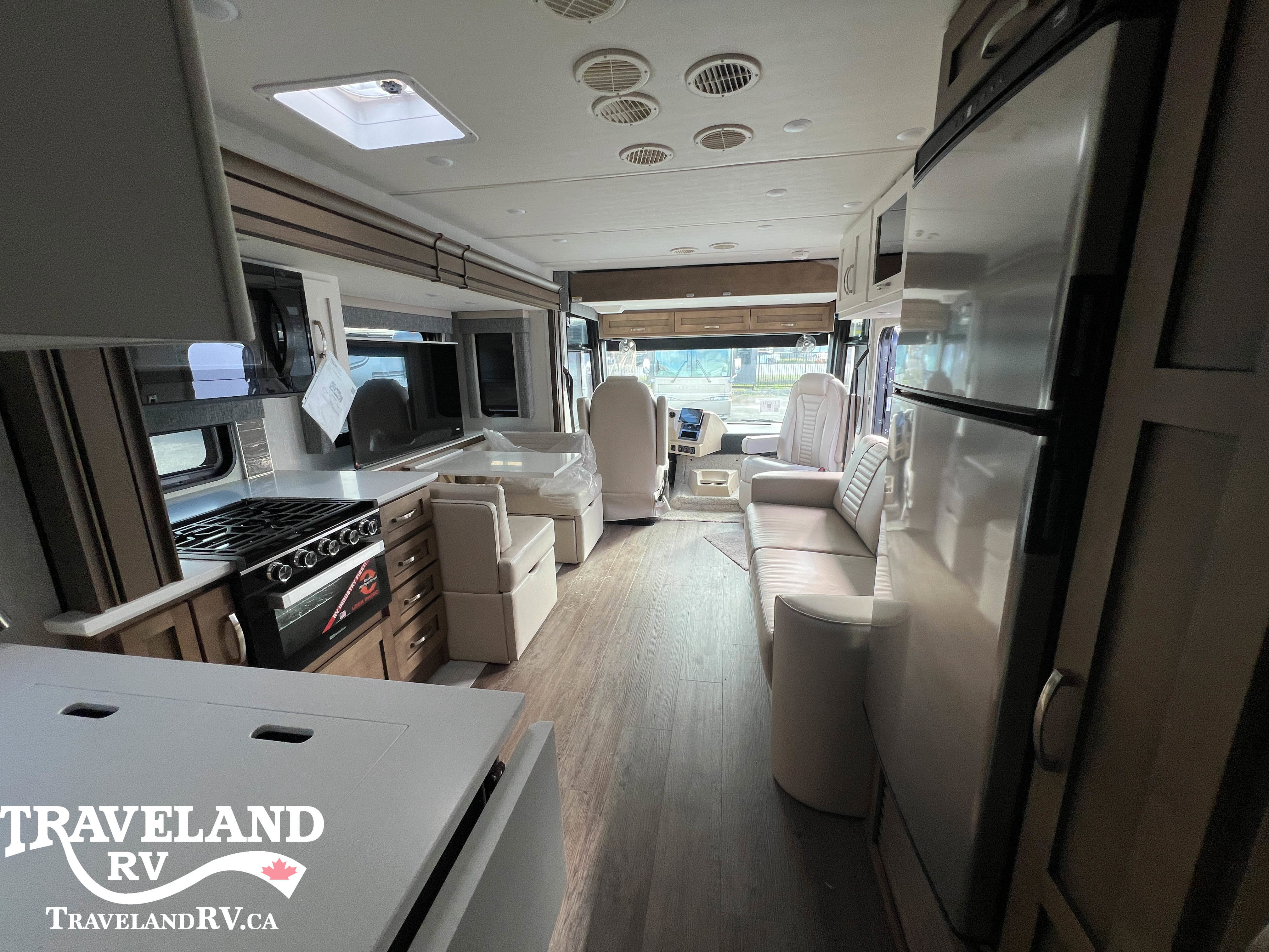 2026 Newmar Bay Star Sport 2813 - Image 9