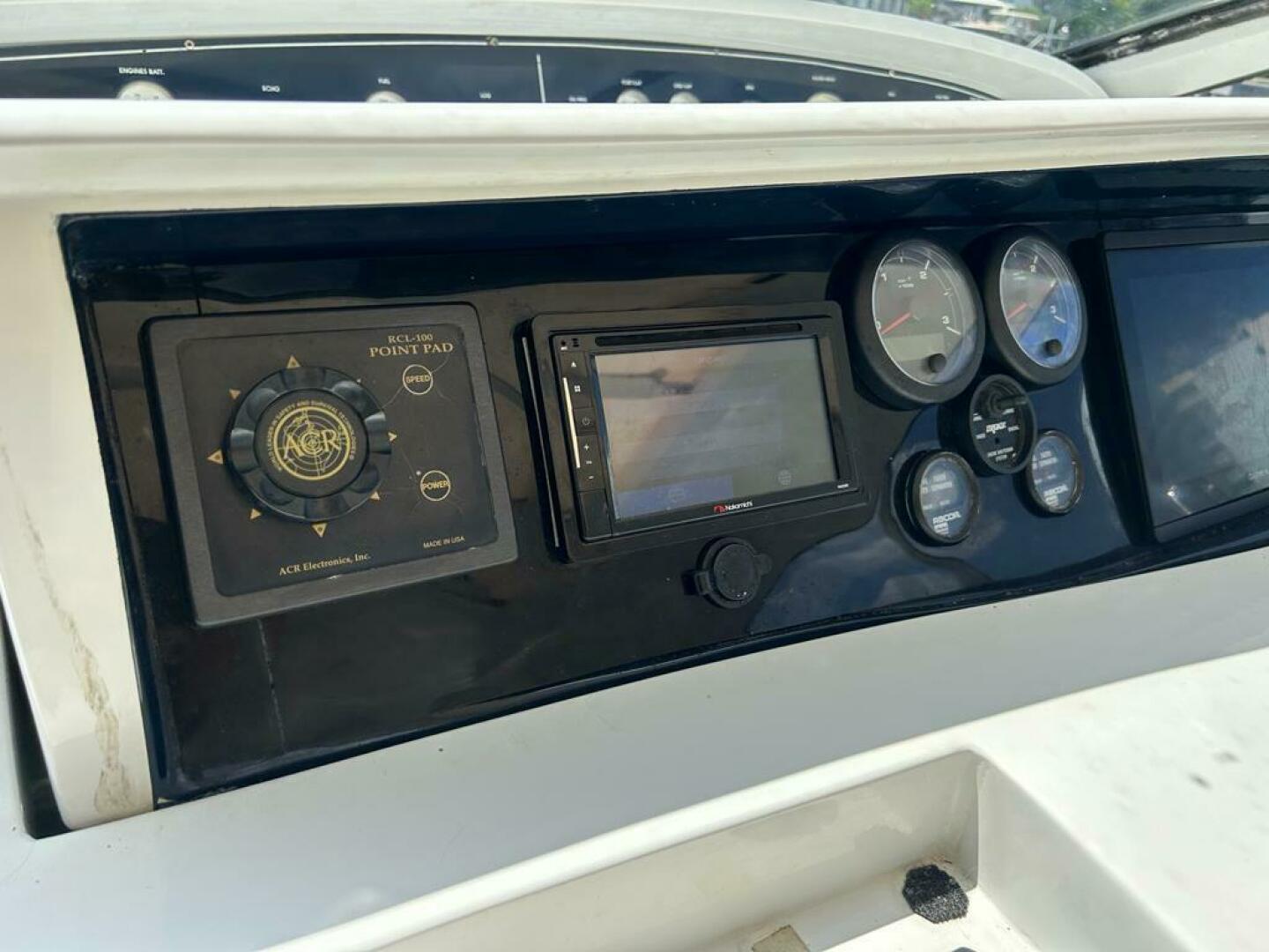 1999 Pershing 54 - Image 4