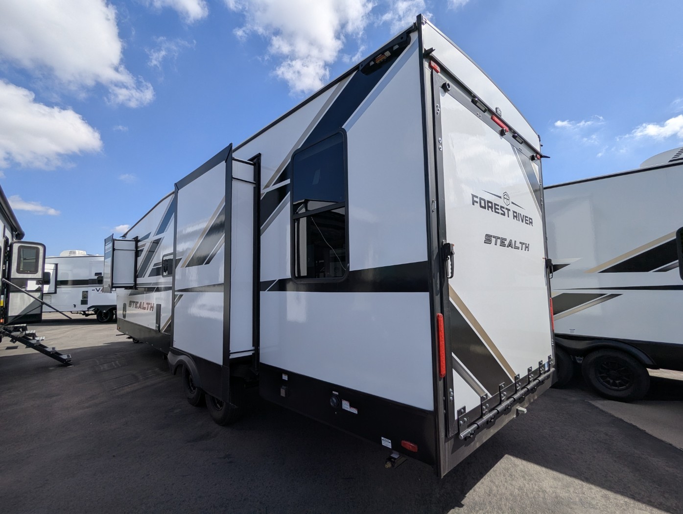 2026 Forest River Stealth 2600 - Image 3