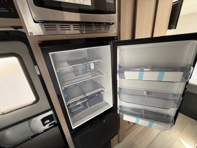 2026 SUNSEEKER 2380 AFT - Image 27