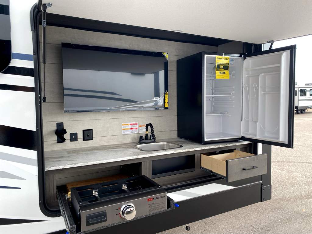2026 VENTURE RV SPORTTREK 333VMI - Image 10