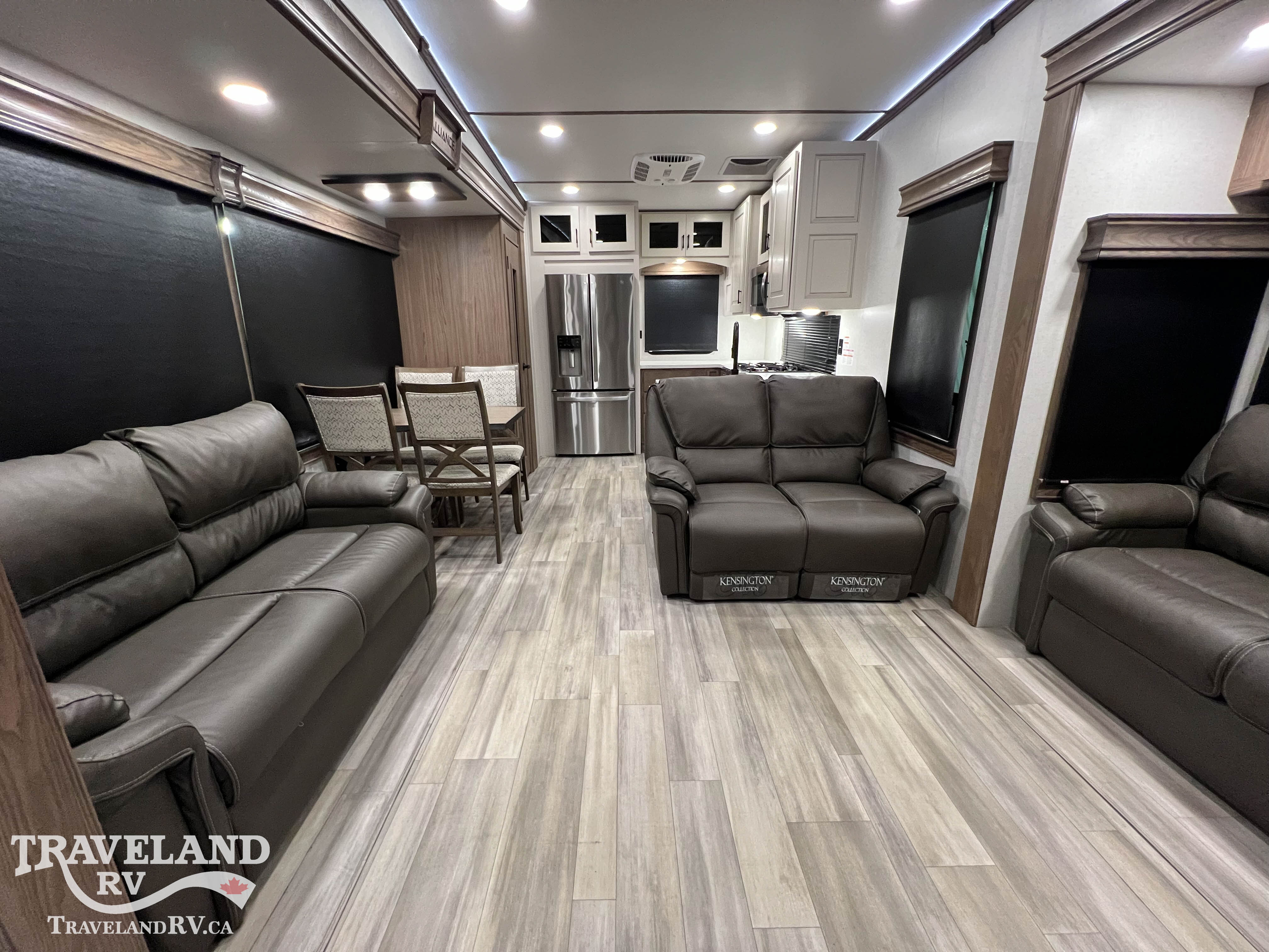 2023 Alliance RV Paradigm 382RK - Image 3