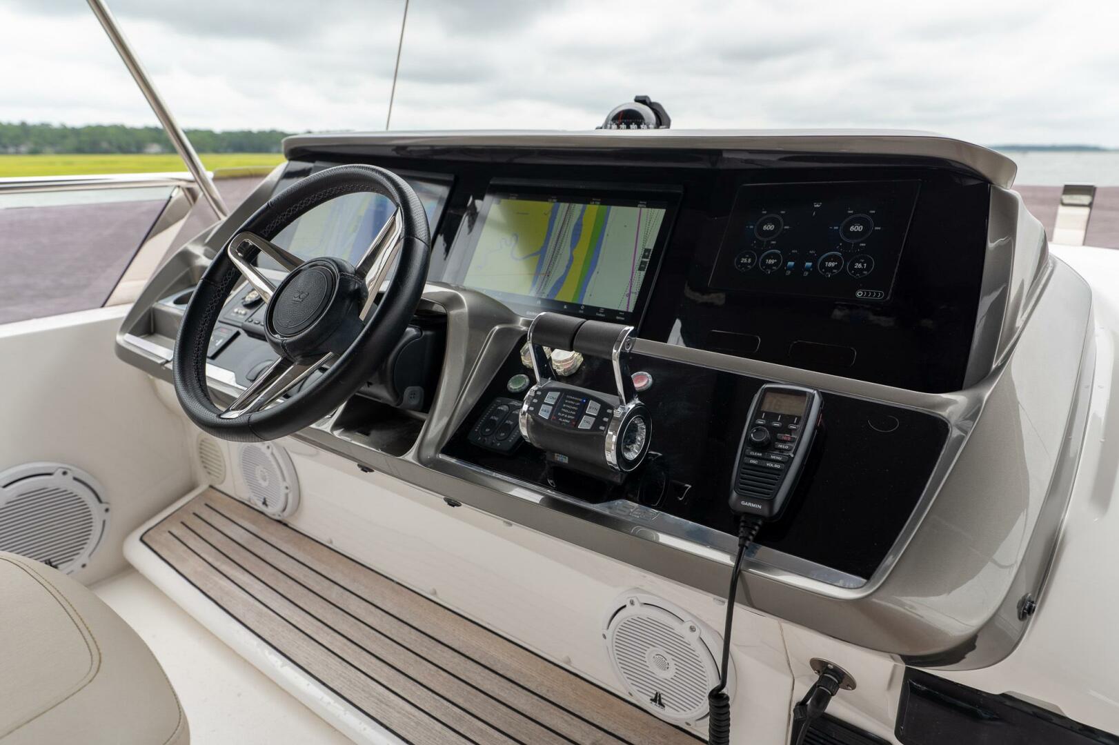 2021 Princess S62 - Image 32