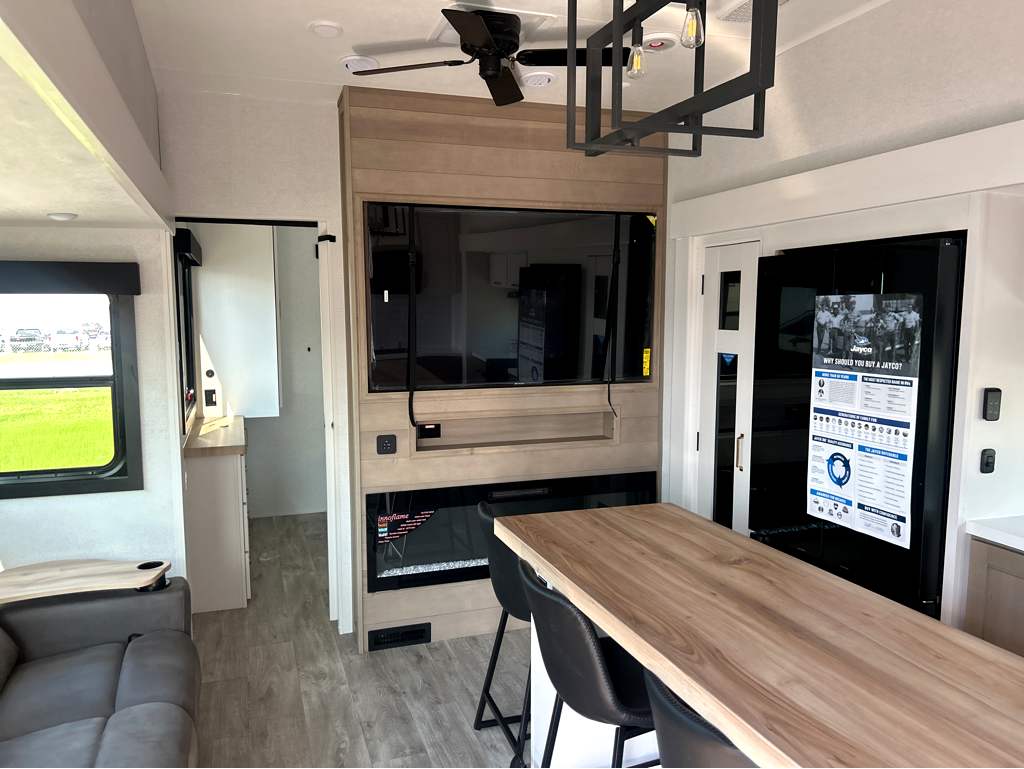 2026 JAYCO EAGLE 367TBTS - Image 9