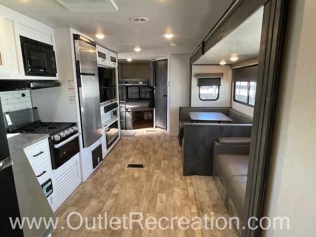 2022 KEYSTONE RV HIDEOUT 29DFS - Image 11