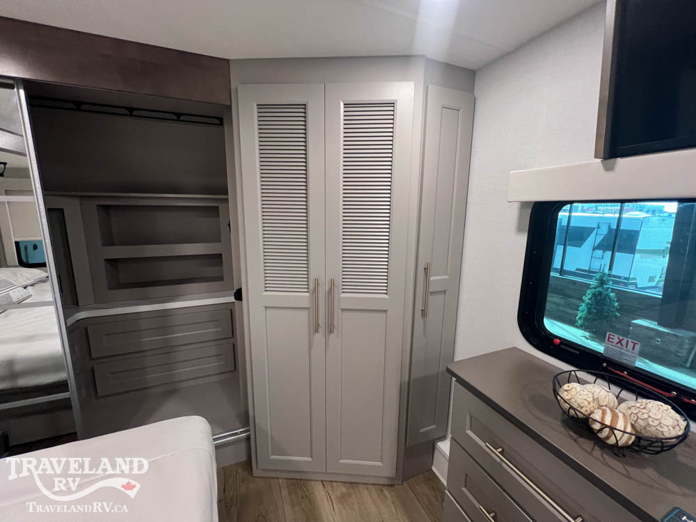 2026 Alliance RV PARADIGM 310RL - Image 25