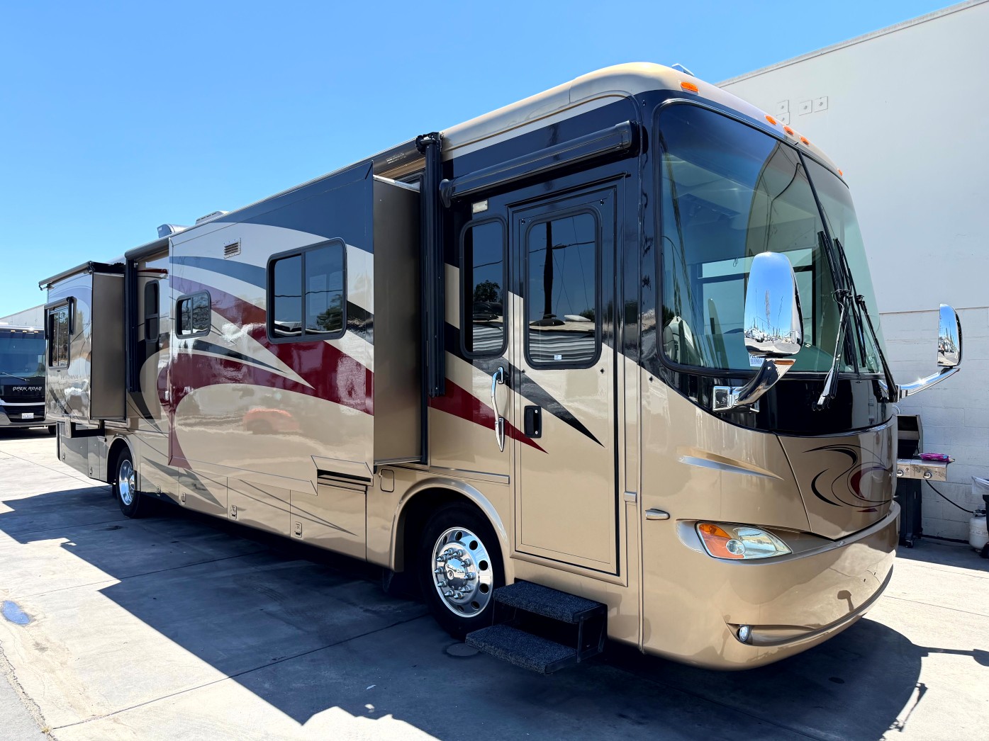 2007 Newmar Ventana 3933 - Image 1