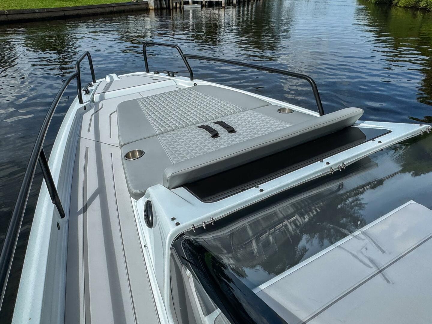 2023 Beneteau Antares 11 - Image 16
