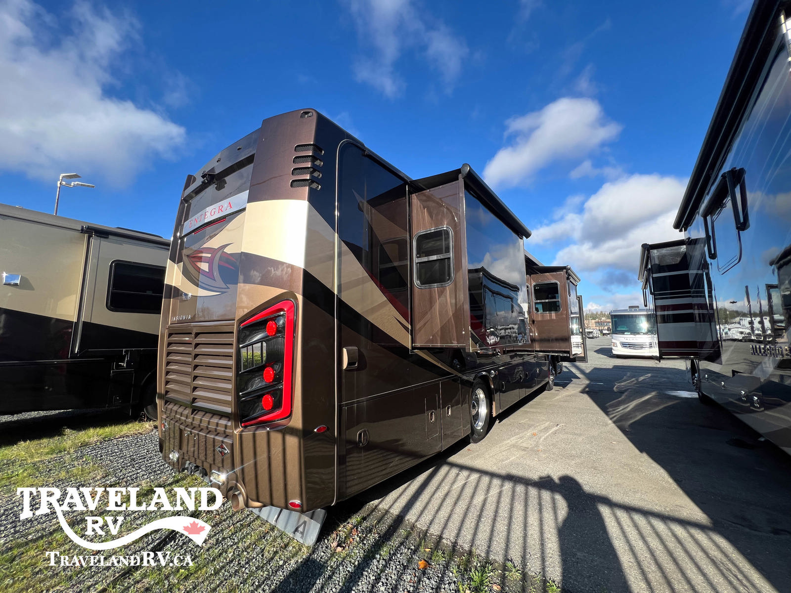 2019 Entegra Coach Insignia 37MB - Image 5