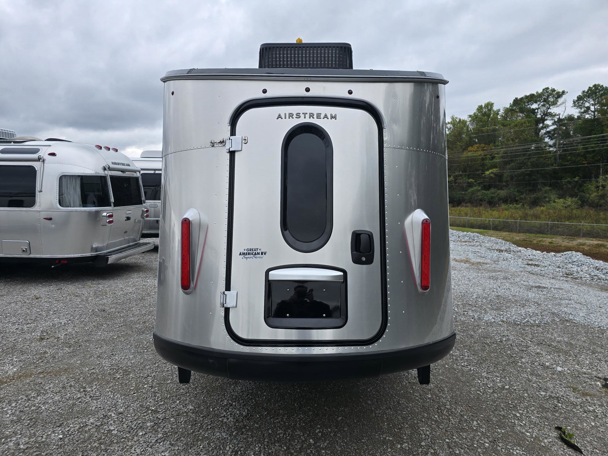 2026 AIRSTREAM Basecamp 20XE - Image 7