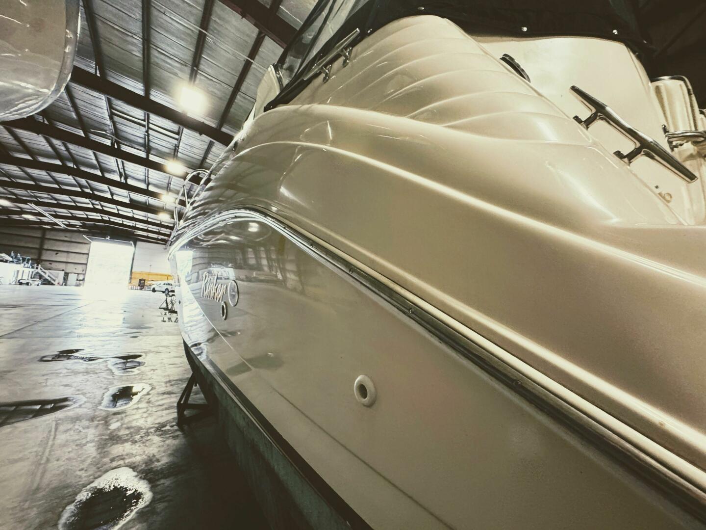 2002 Rinker 342 Fiesta Vee - Image 3