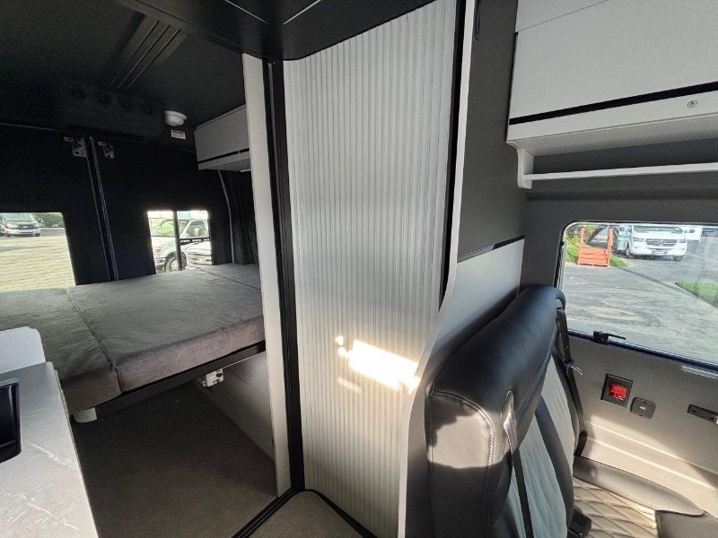 2026 Grand Design Lineage Series VT LVT1 - Image 16