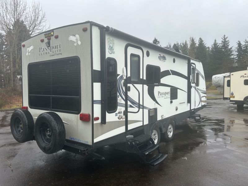 2017 Keystone Passport Ultra Lite Grand Touring 2450RLWE - Image 6