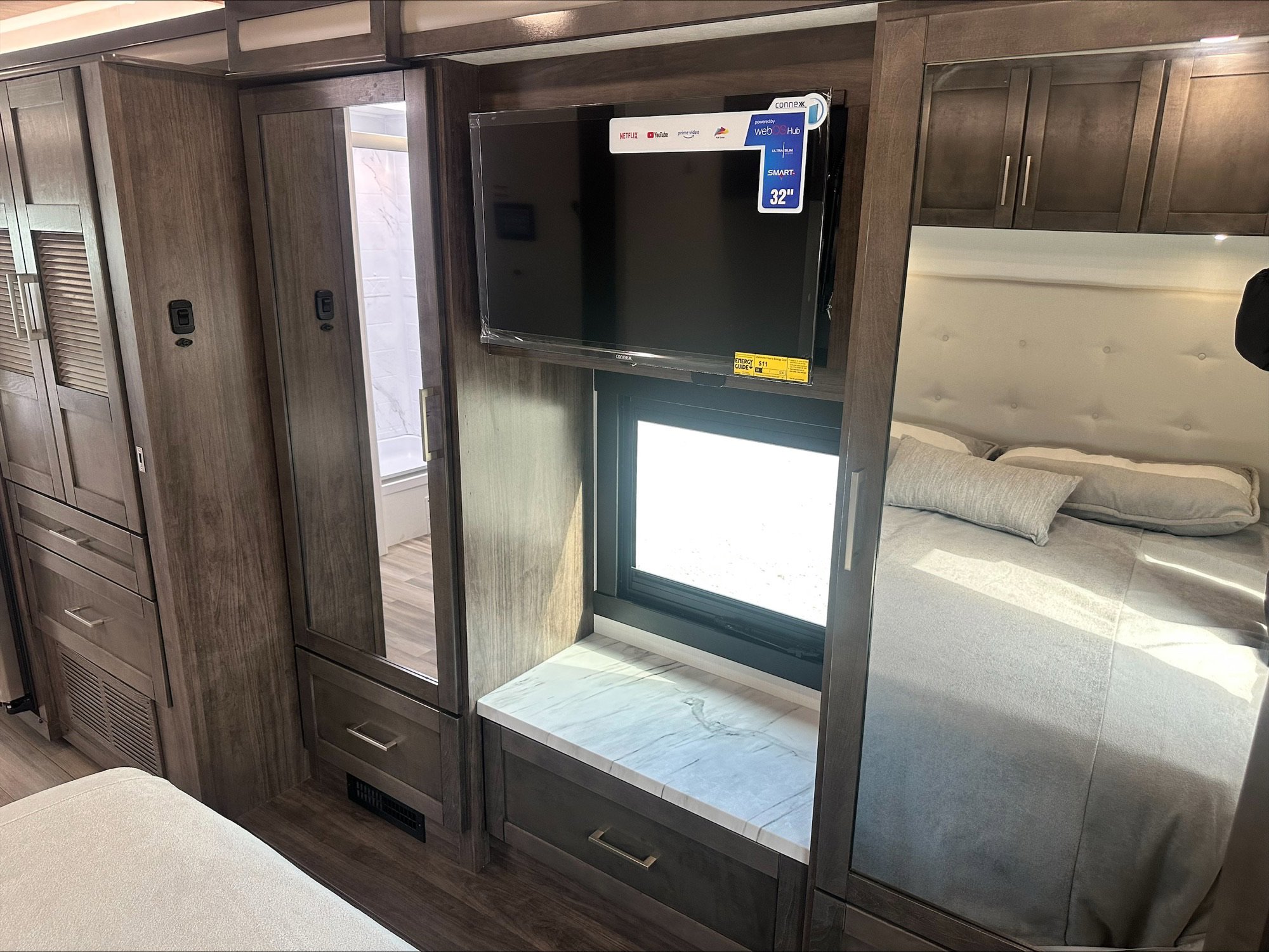 2026 JAYCO PRECEPT 34G - Image 28
