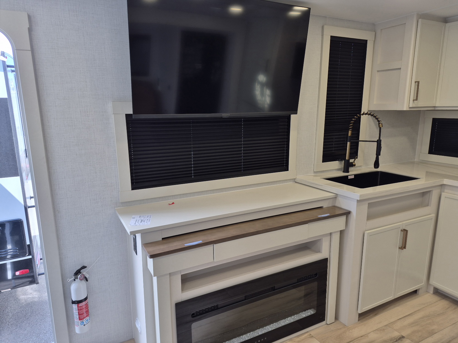 2026 Brinkley RV Model I 275 - Image 5