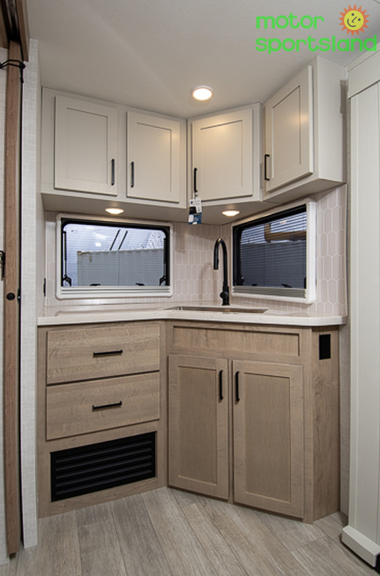 2027 Ember Touring Edition 2300MLL - Image 41
