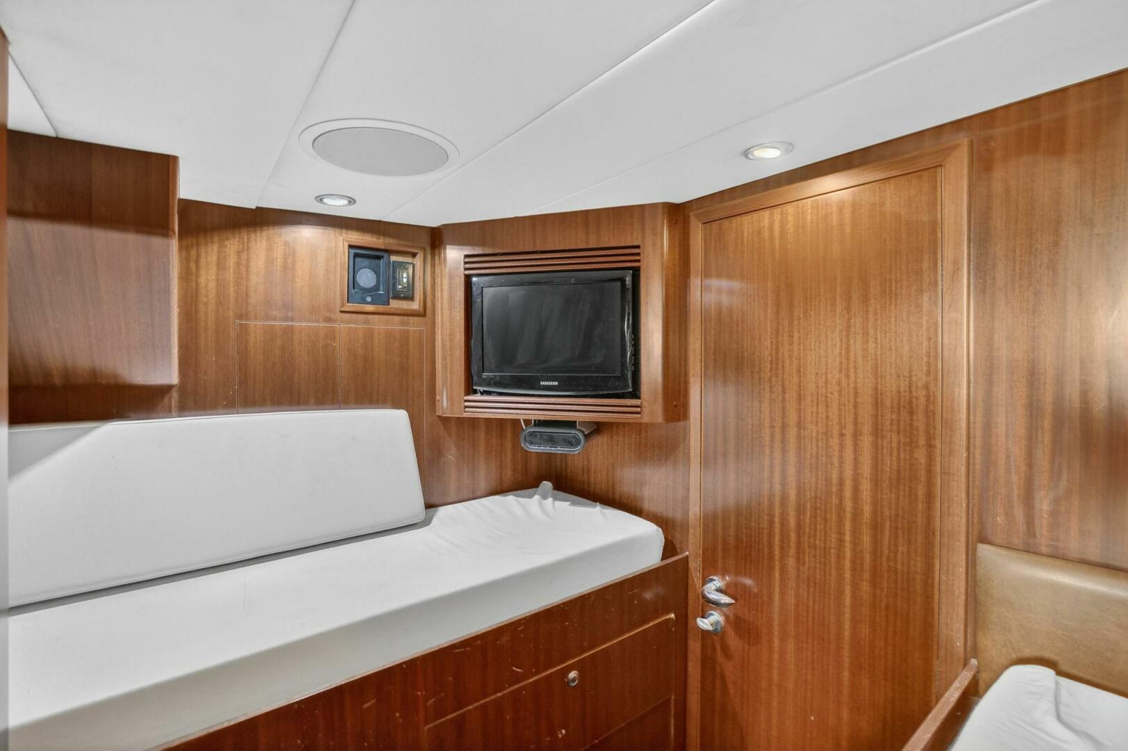 2009 Horizon - Image 33