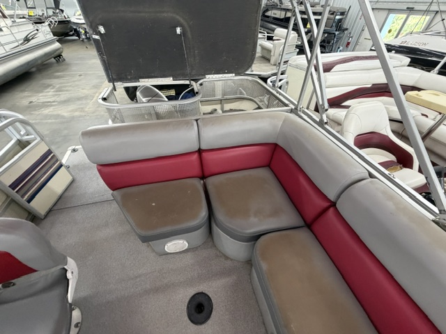 1997 SMOKERCRAFT 820 - Image 13
