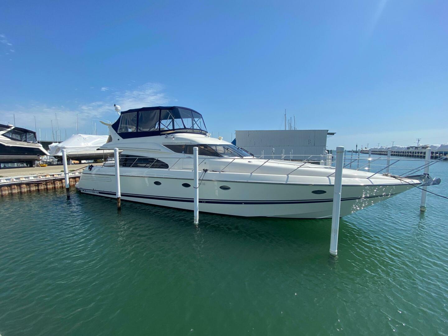 1998 Sunseeker 62 Manhattan - Image 4