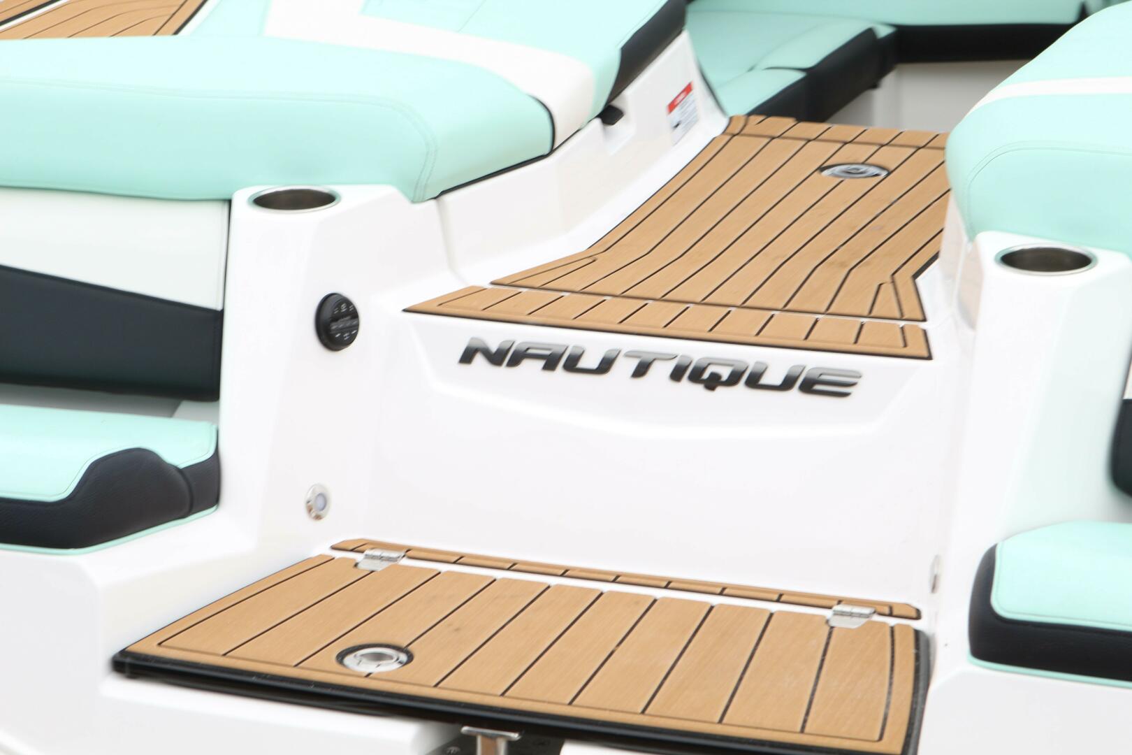 2024 Nautique Super Air Nautique G23 Coastal Edition Base - Image 12
