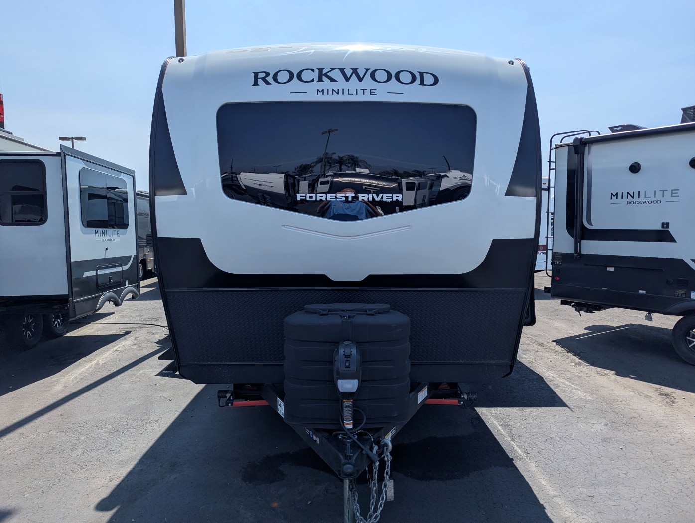 2026 Forest River Rockwood Mini Lite 2520BH - Image 2