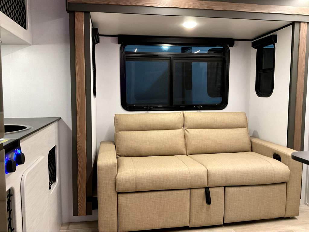 2026 KEYSTONE RV SPROUT 19 RKS - Image 17