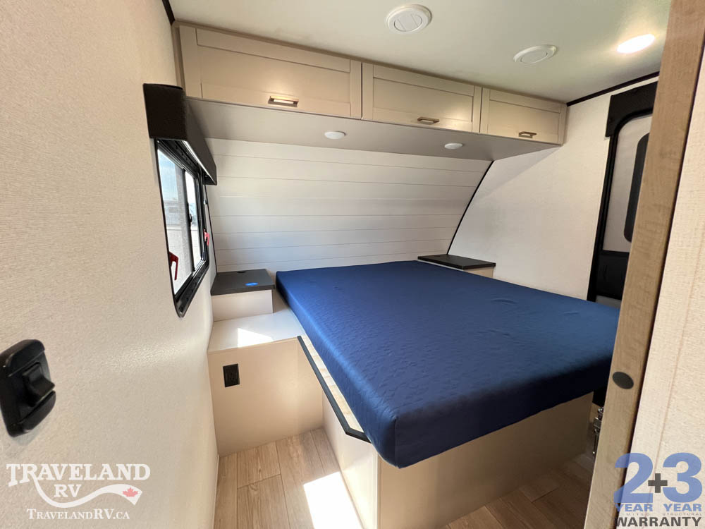 2027 Jayco Jay Feather 23RK - Image 22