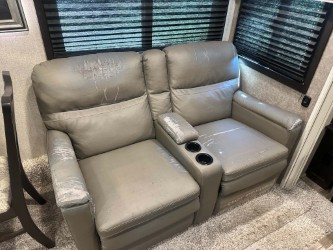 2019 JAYCO EAGLE 30.5CKTS - Image 13