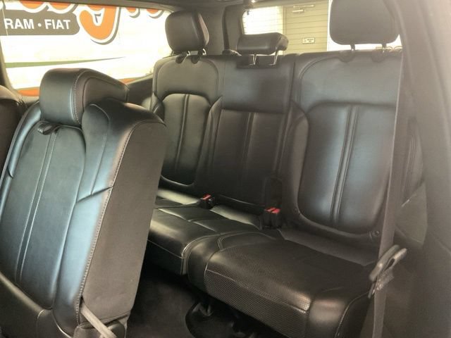 2022 Jeep Wagoneer Utility 4D Series II 4WD - Image 22
