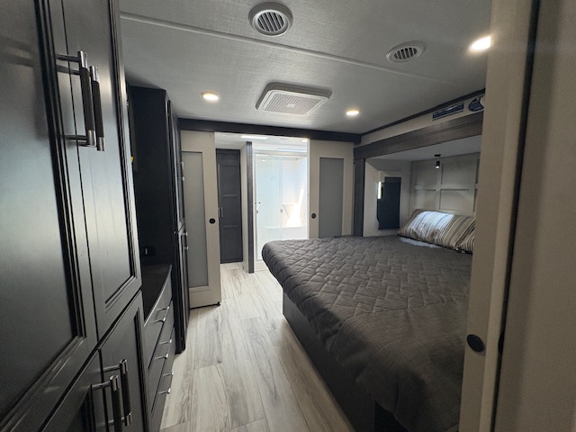 2026 Keystone Alpine 3820FK - Image 27
